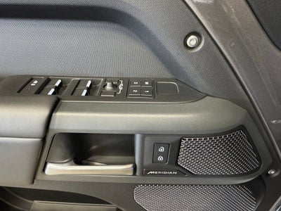 2024 Land Rover Defender 110 X