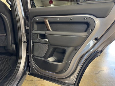 2024 Land Rover Defender 110 X