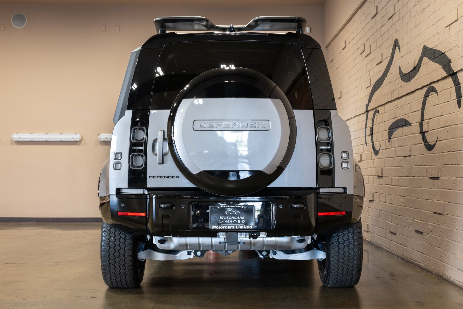 2024 Land Rover Defender 110 X