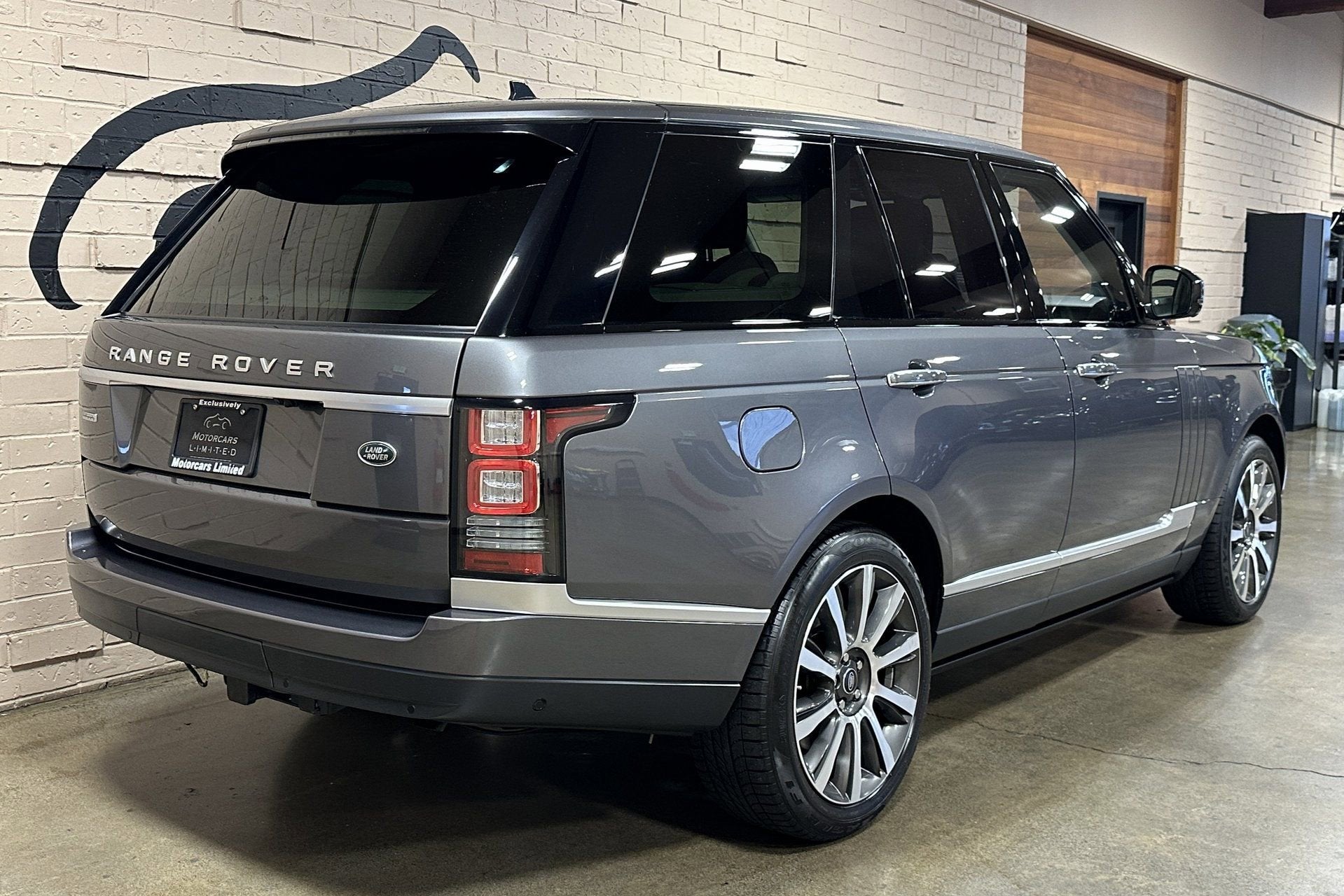 2016 Land Rover Range Rover 5.0L V8 Supercharged Autobiography