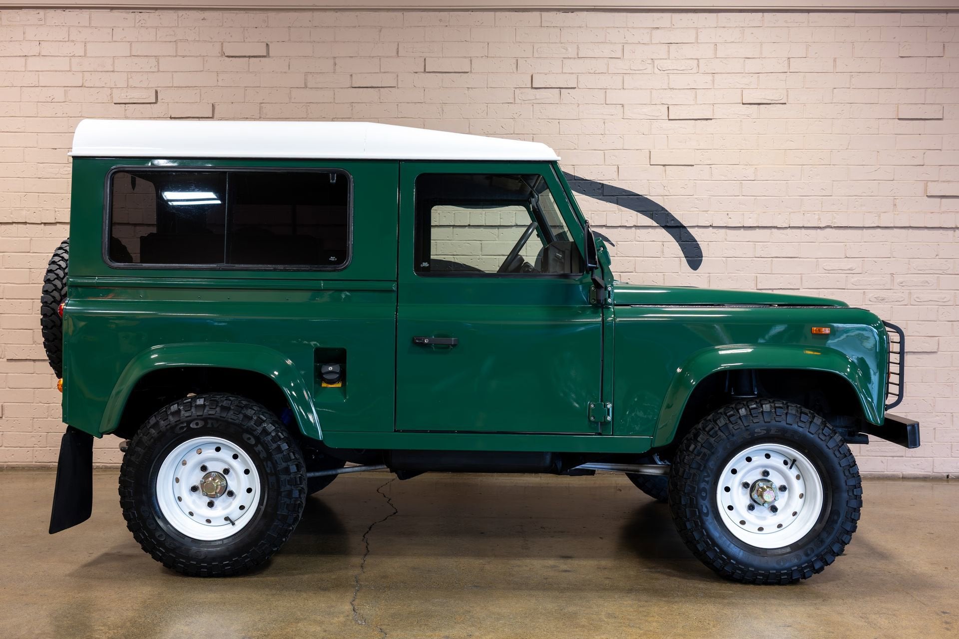 1993 Land Rover Defender 90 Base