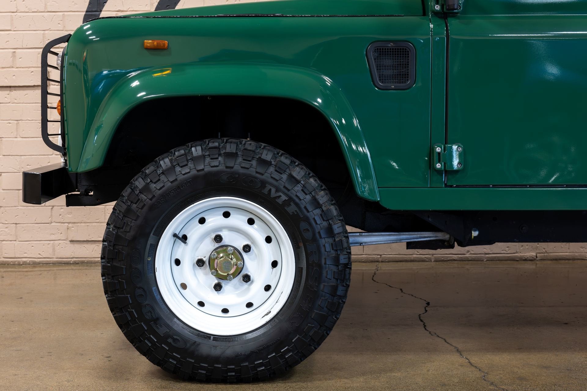 1993 Land Rover Defender 90 Base