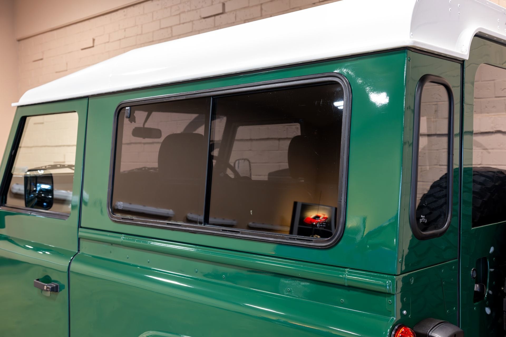 1993 Land Rover Defender 90 Base