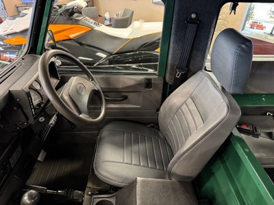 1993 Land Rover Defender 90 Base