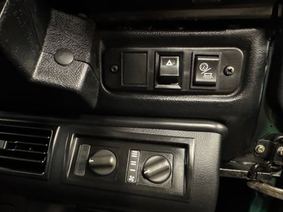 1993 Land Rover Defender 90 Base