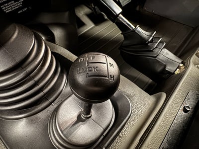 1993 Land Rover Defender 90 Base