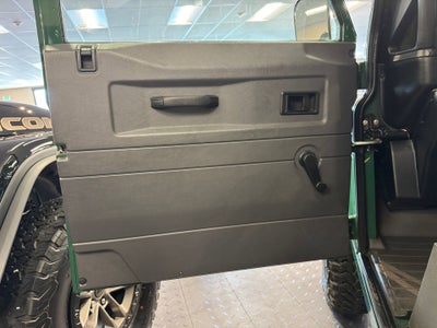 1993 Land Rover Defender 90 Base