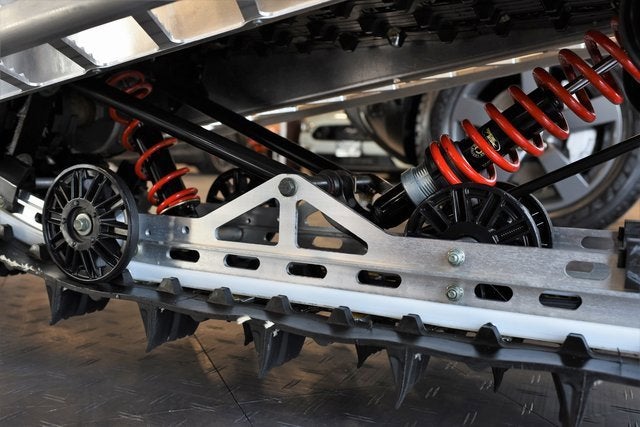 2016 Polaris 800 RMK 155 Snowmobile