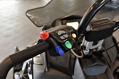 2016 Polaris 800 RMK 155 Snowmobile