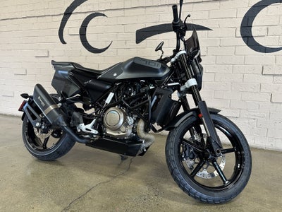 2019 Husqvarna Svartpilen 701