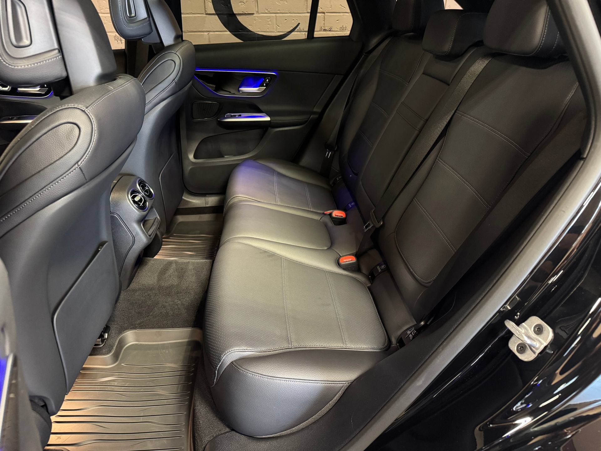 2025 Mercedes-Benz GLC GLC 300