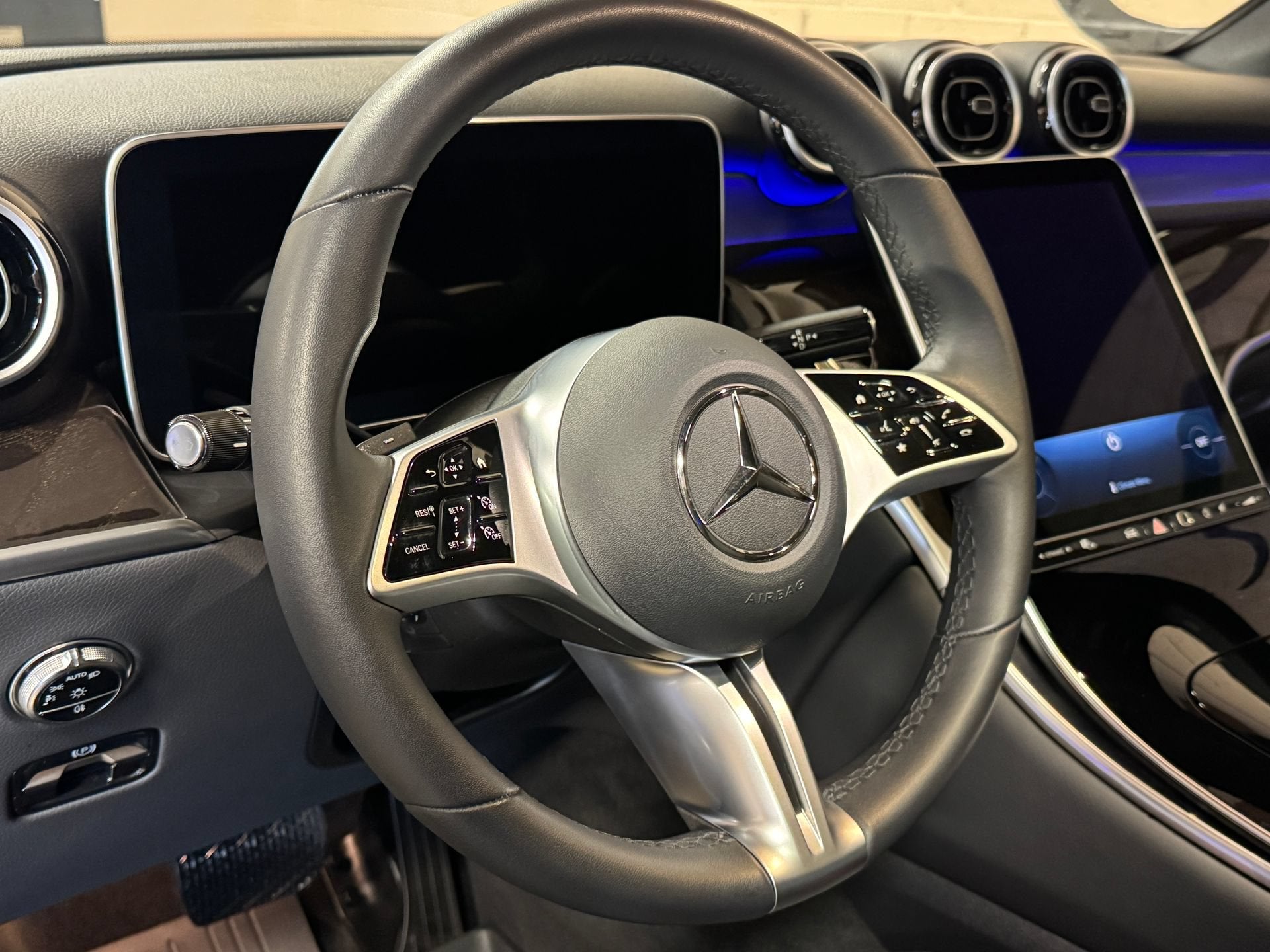 2025 Mercedes-Benz GLC GLC 300