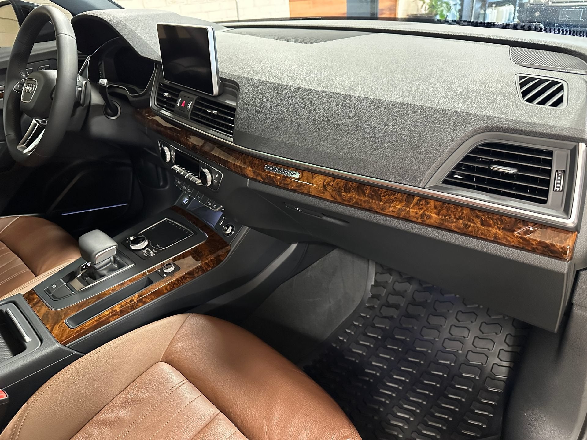 2018 Audi Q5 2.0T Premium Plus