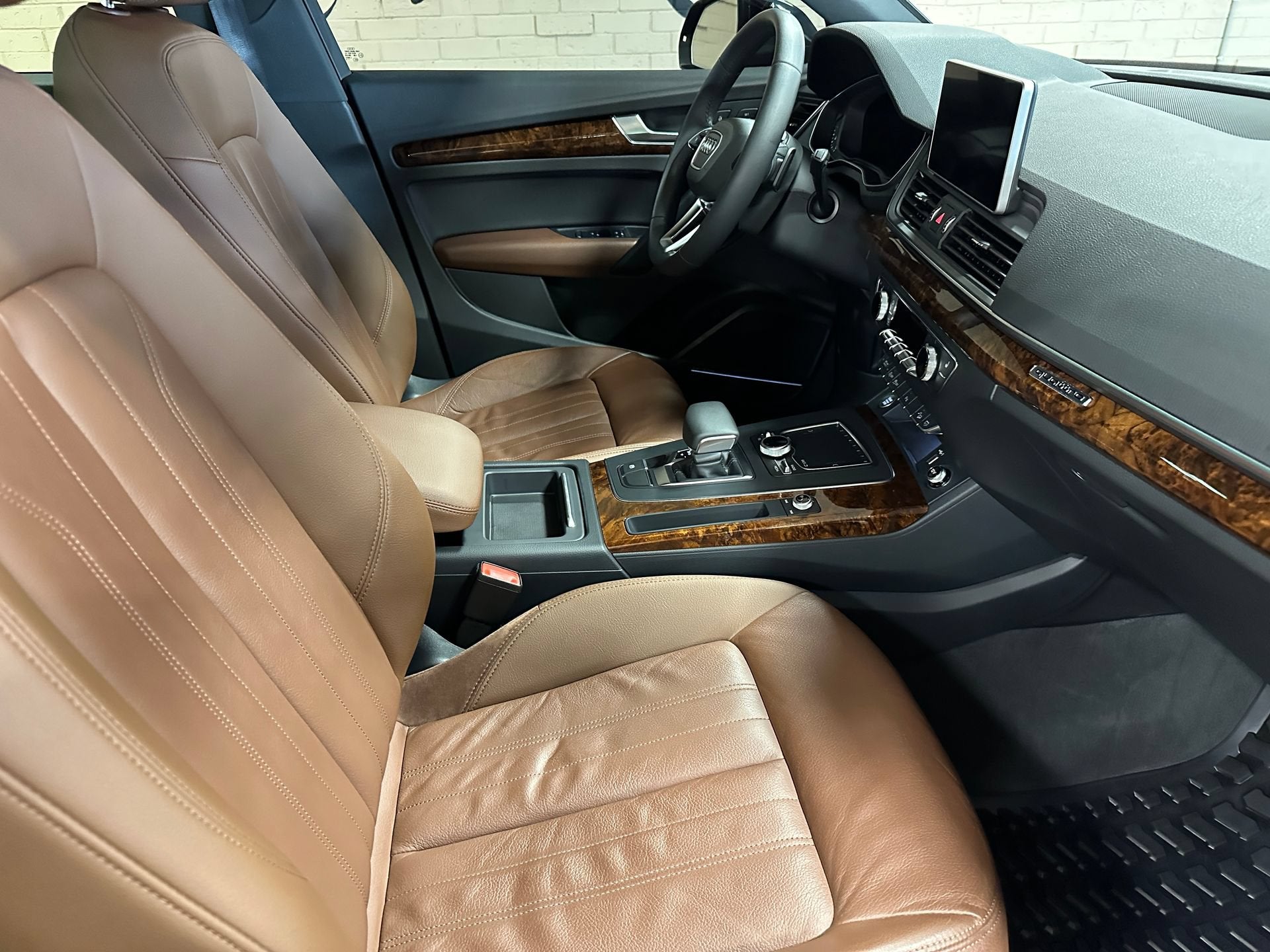 2018 Audi Q5 2.0T Premium Plus