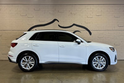 2022 Audi Q3 Premium Plus
