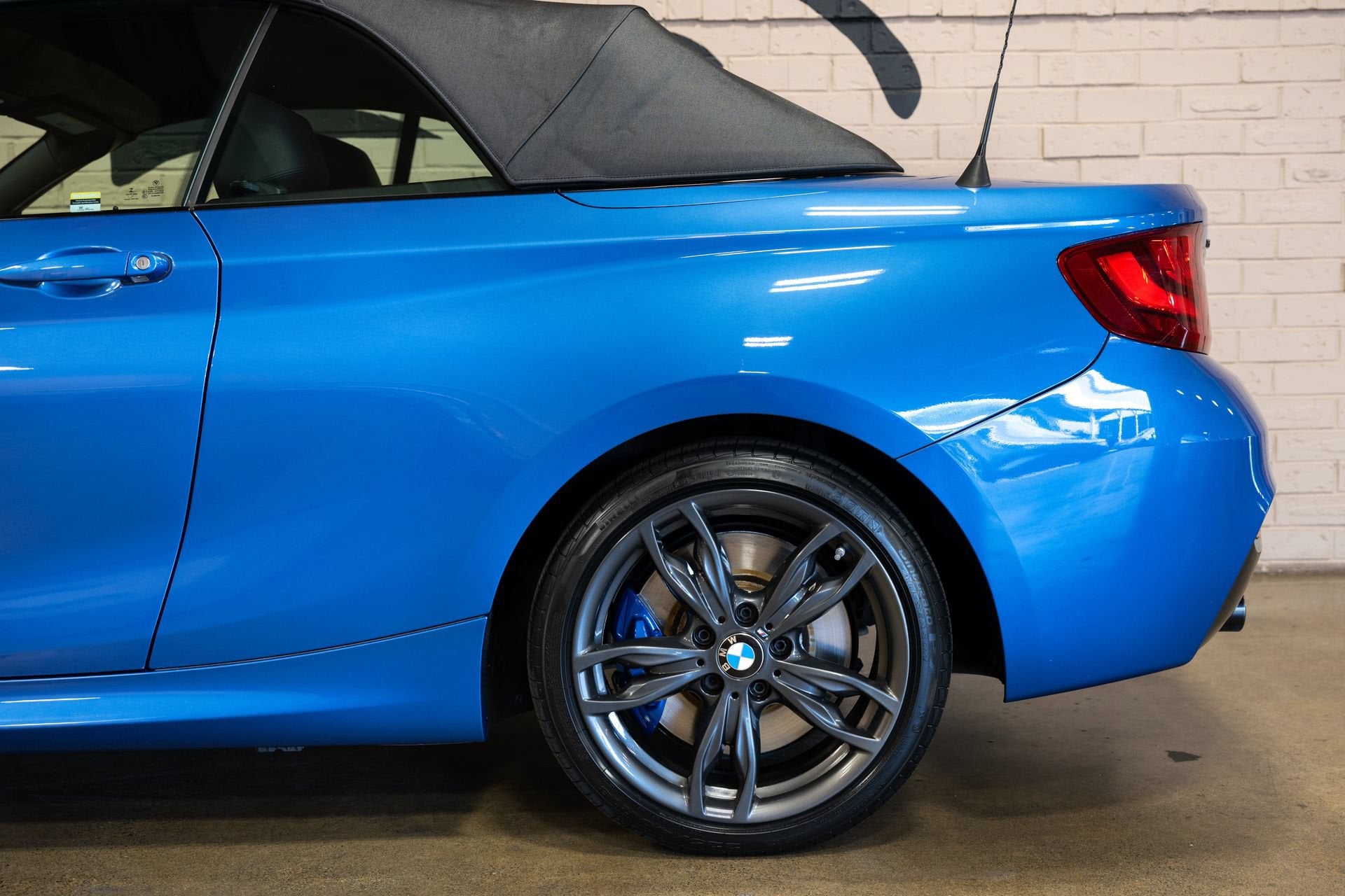 2017 BMW 2 Series M240i xDrive