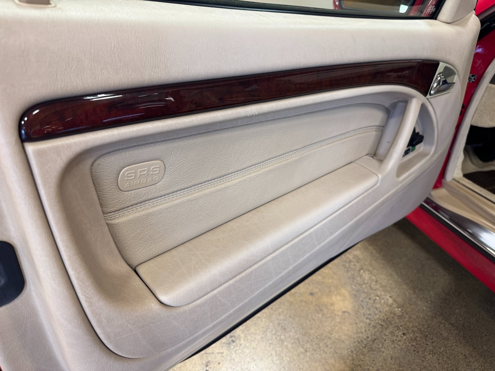 1997 Mercedes-Benz SL-Class SL 320