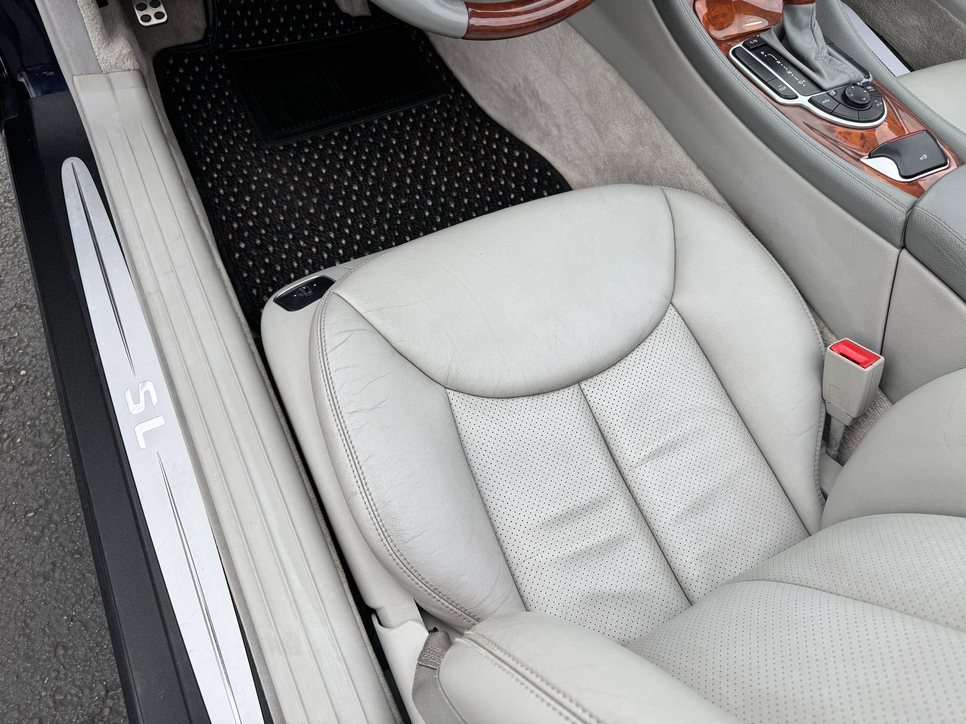 2004 Mercedes-Benz SL-Class SL 500