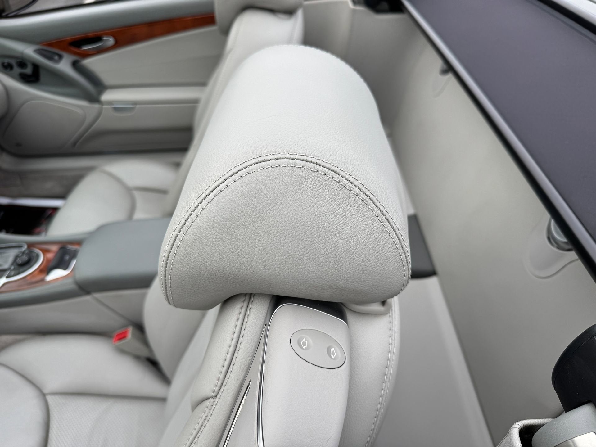 2004 Mercedes-Benz SL-Class SL 500