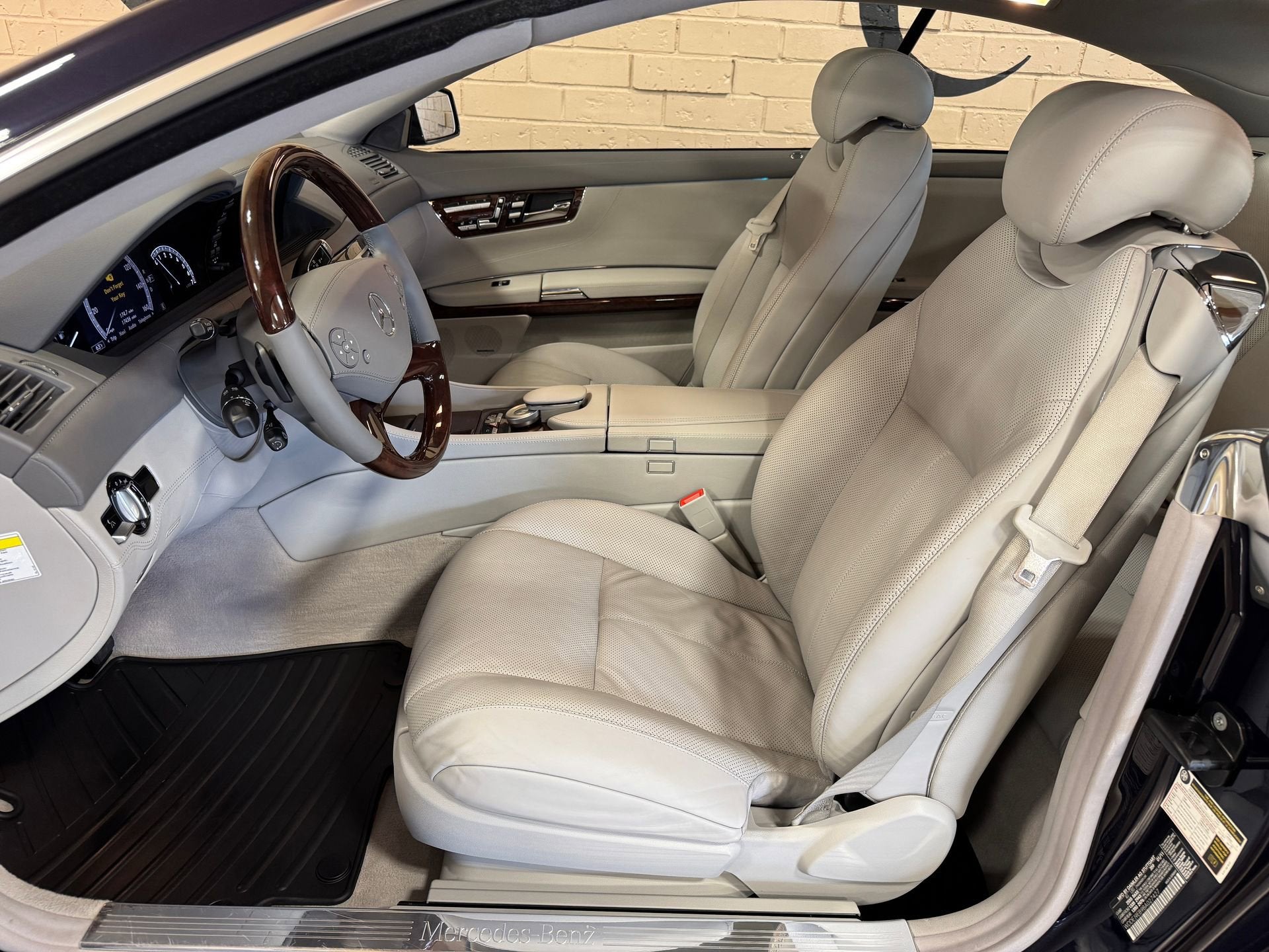 2011 Mercedes-Benz CL-Class CL 550