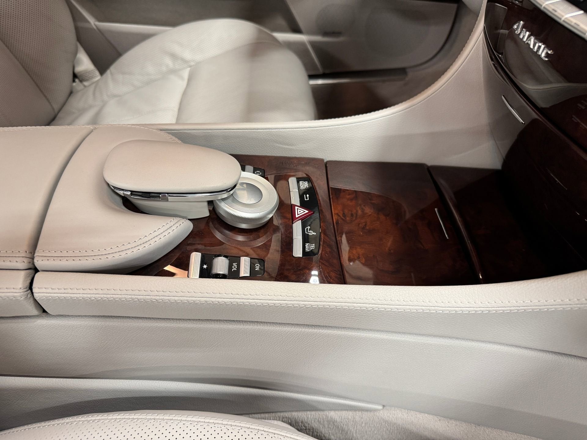 2011 Mercedes-Benz CL-Class CL 550