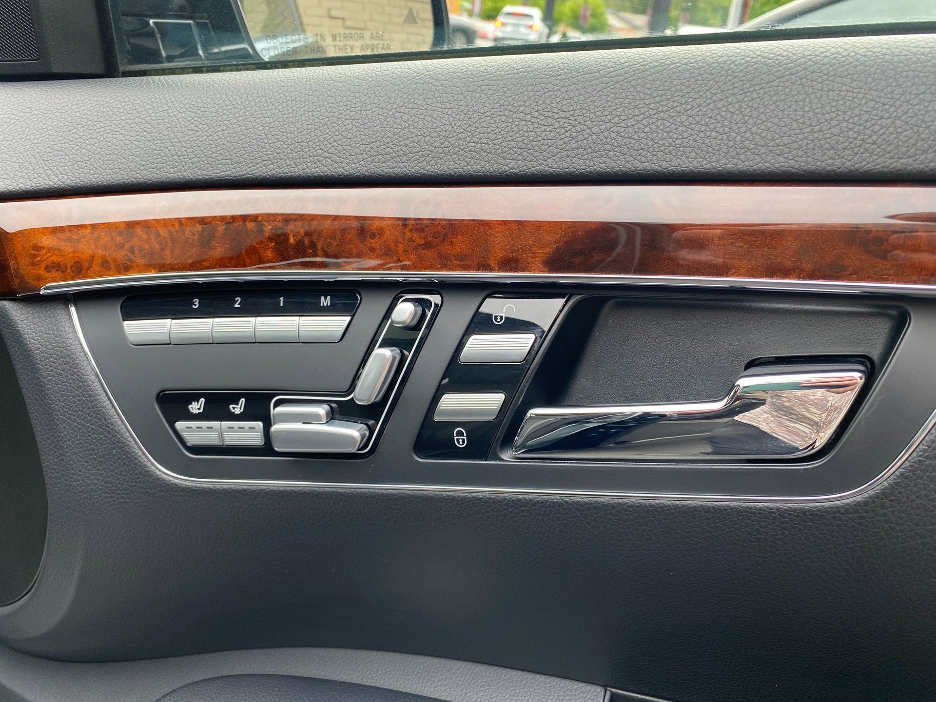 2012 Mercedes-Benz S-Class S 550