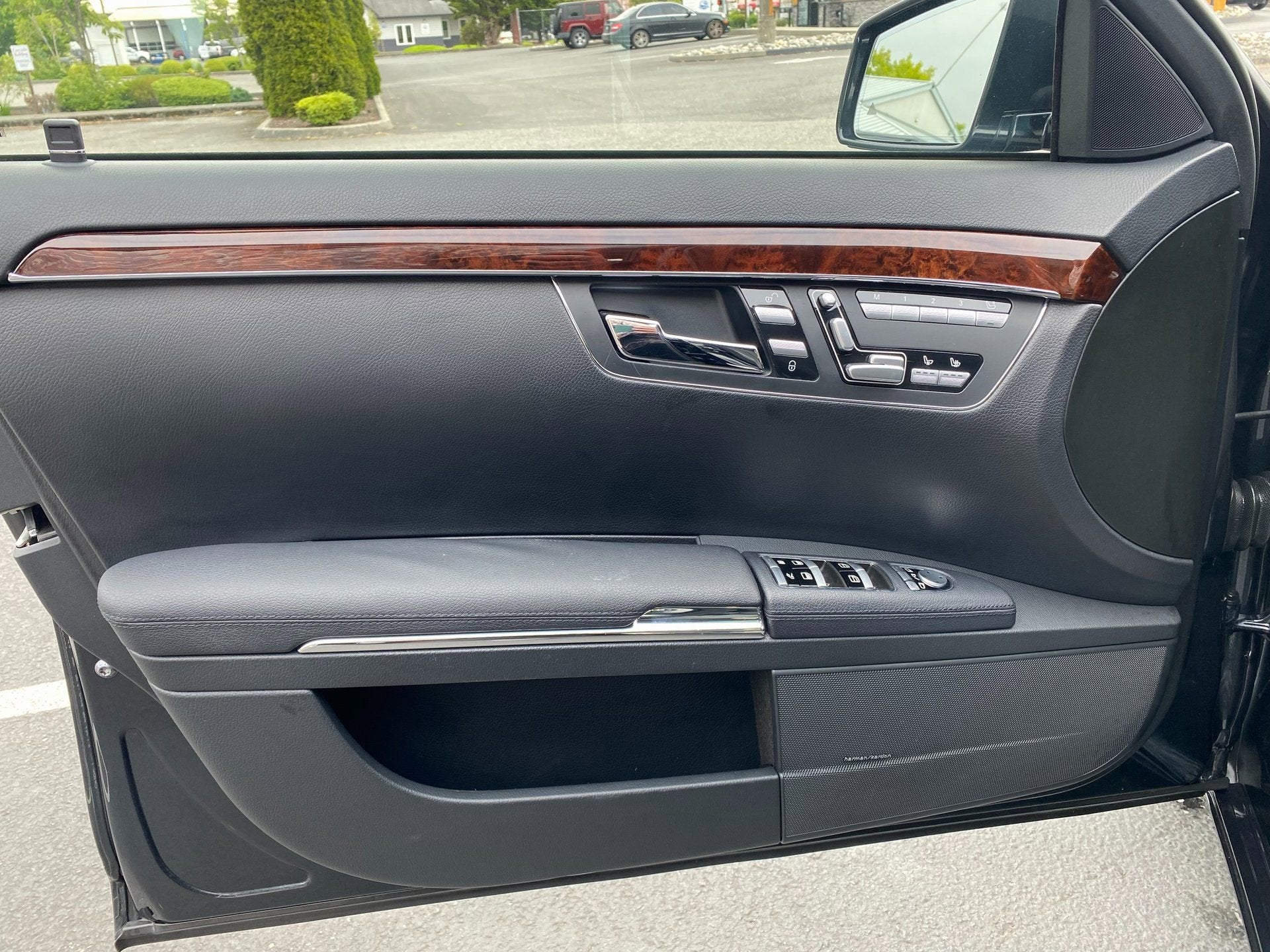 2012 Mercedes-Benz S-Class S 550