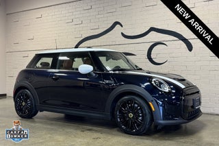 2024 MINI Cooper SE Electric Iconic