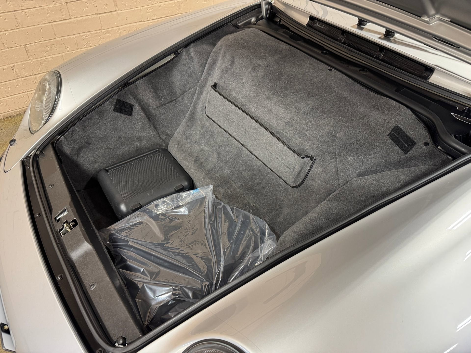 1998 Porsche 911 Carrera Carrera