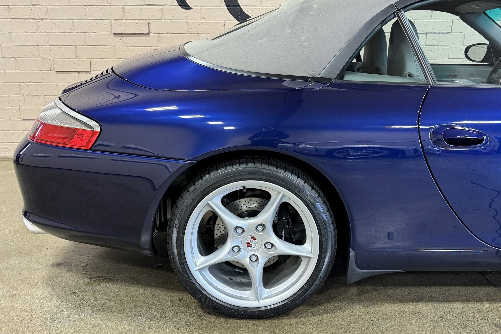 2002 Porsche 911 Carrera Carrera