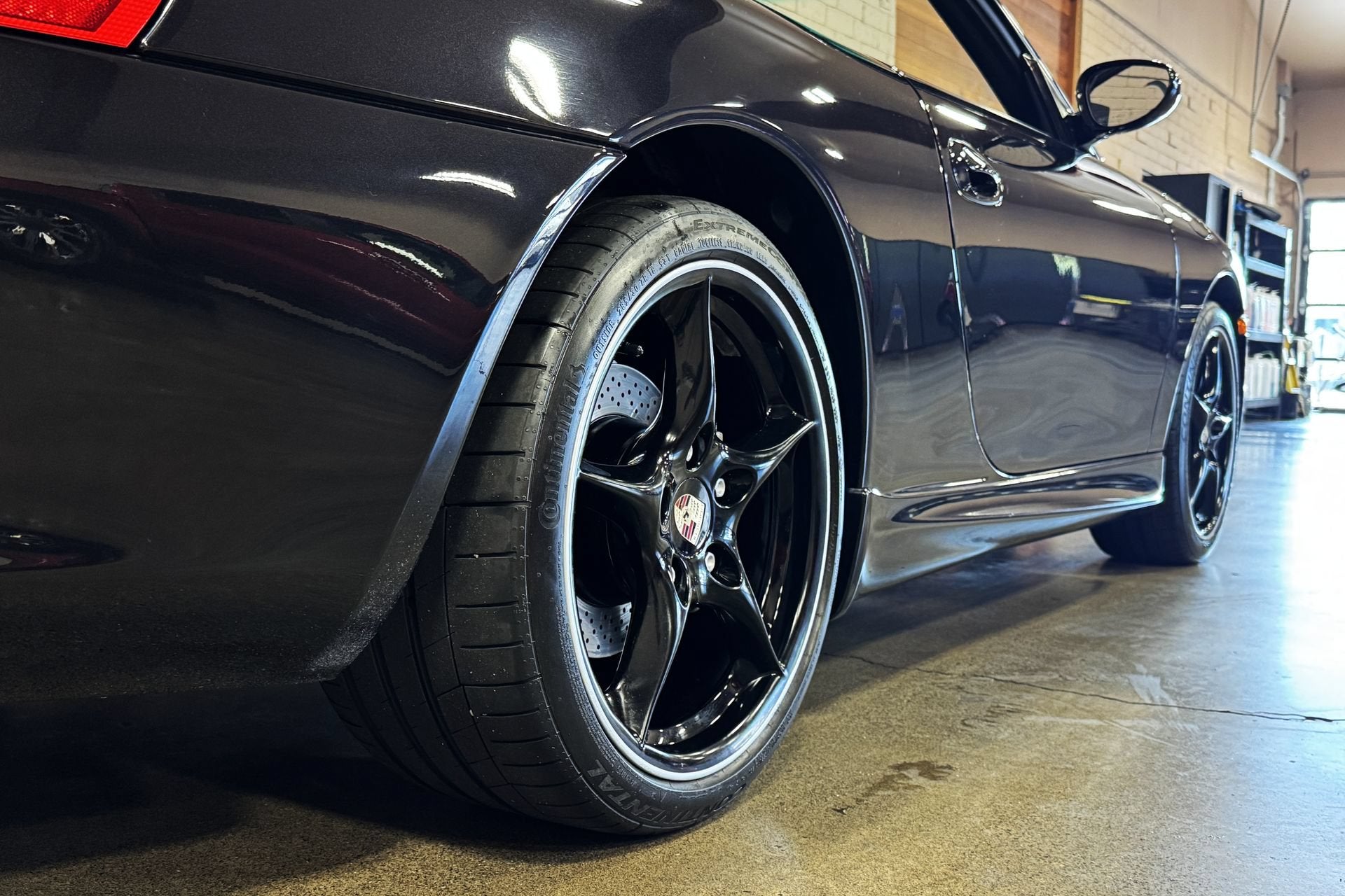 2003 Porsche 911 Carrera 4