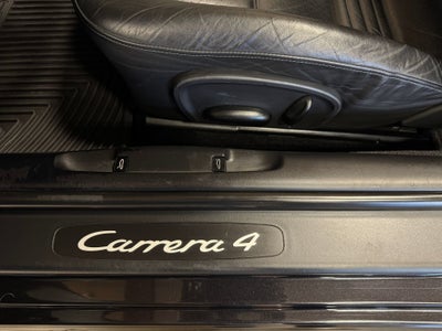 2003 Porsche 911 Carrera 4
