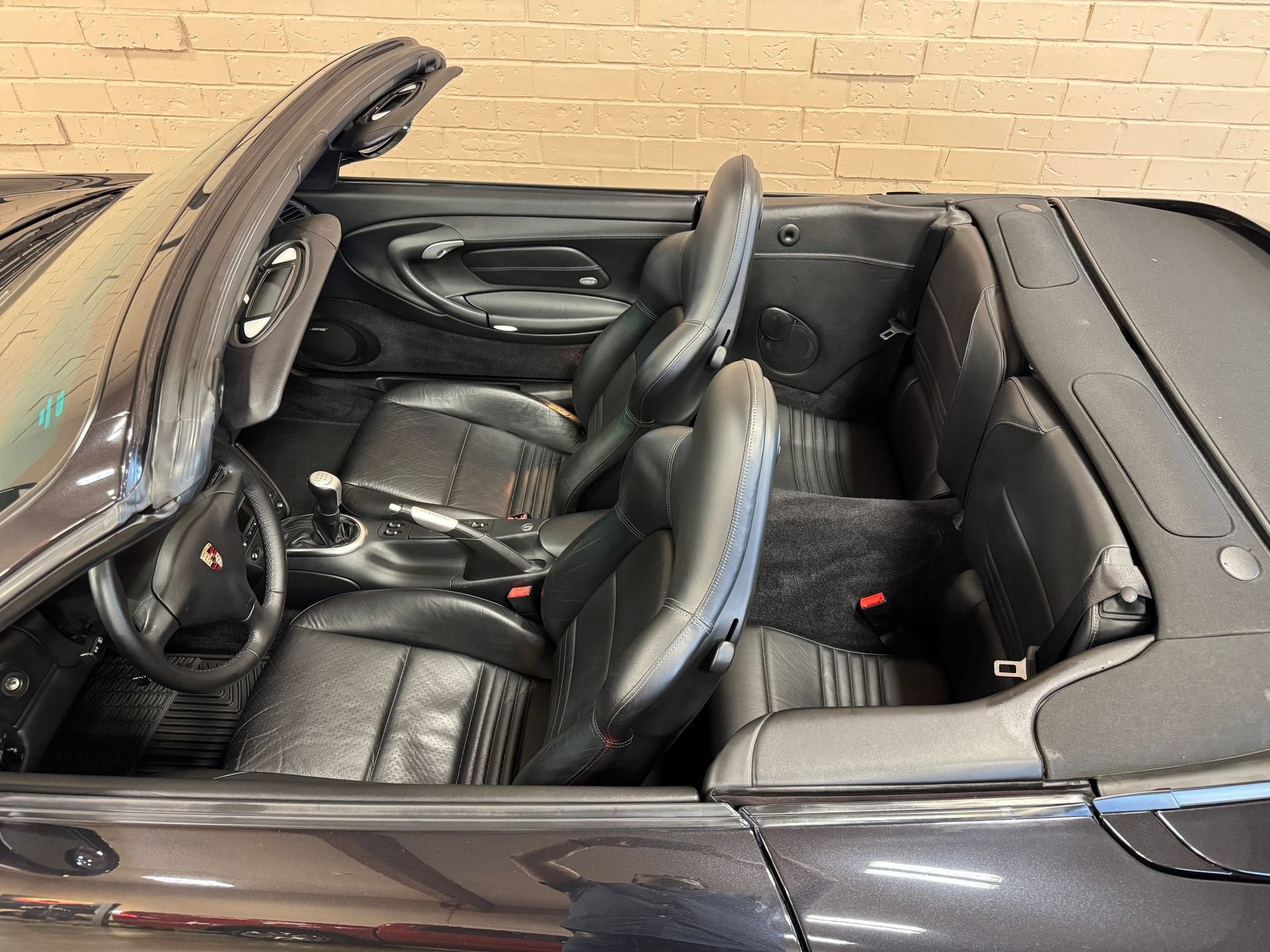 2003 Porsche 911 Carrera 4