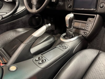 2003 Porsche 911 Carrera 4