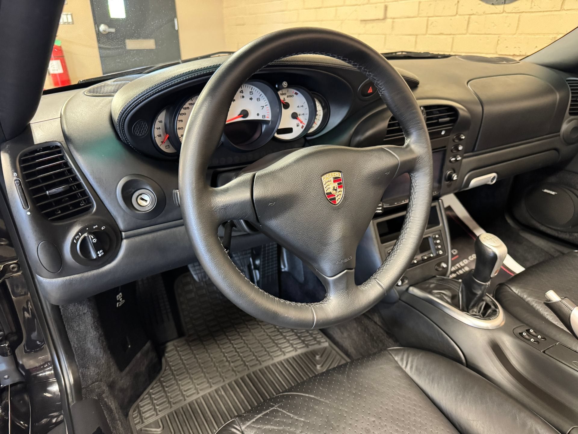 2003 Porsche 911 Carrera 4