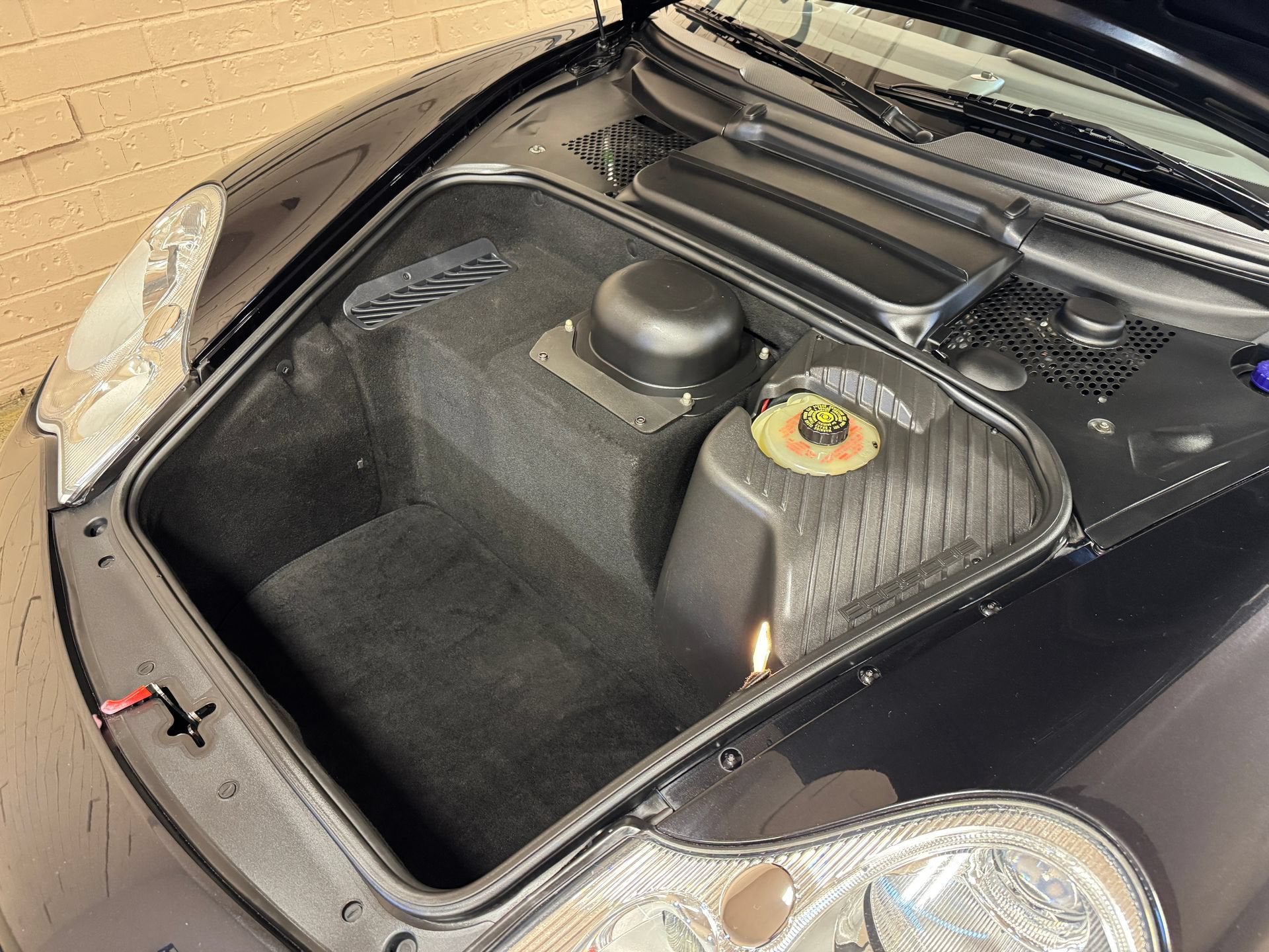 2003 Porsche 911 Carrera 4