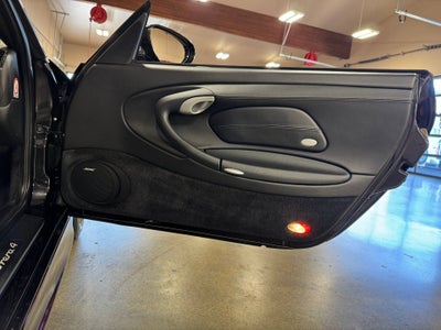 2003 Porsche 911 Carrera 4