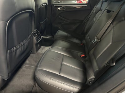 2024 Porsche Macan AWD