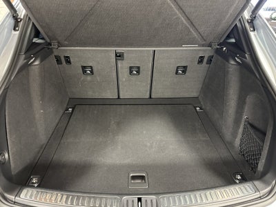 2024 Porsche Macan AWD