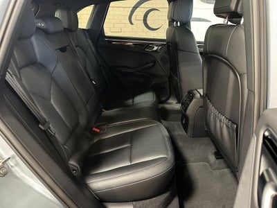 2024 Porsche Macan AWD
