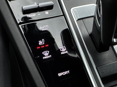 2023 Porsche Cayenne Platinum Edition