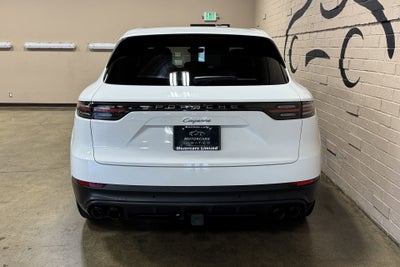 2023 Porsche Cayenne Platinum Edition