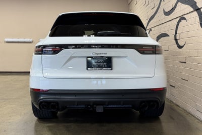 2023 Porsche Cayenne Platinum Edition