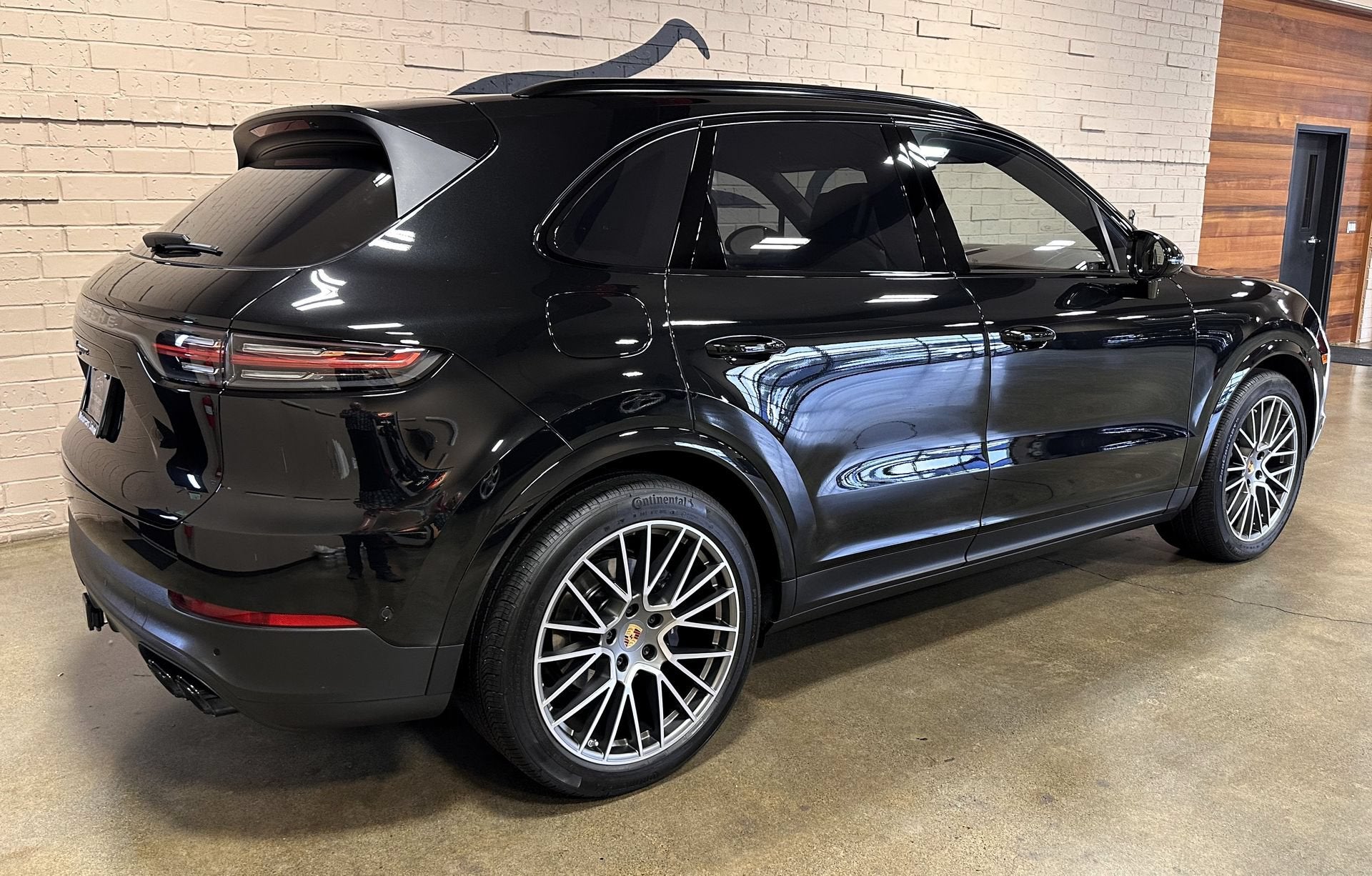2023 Porsche Cayenne Platinum Edition