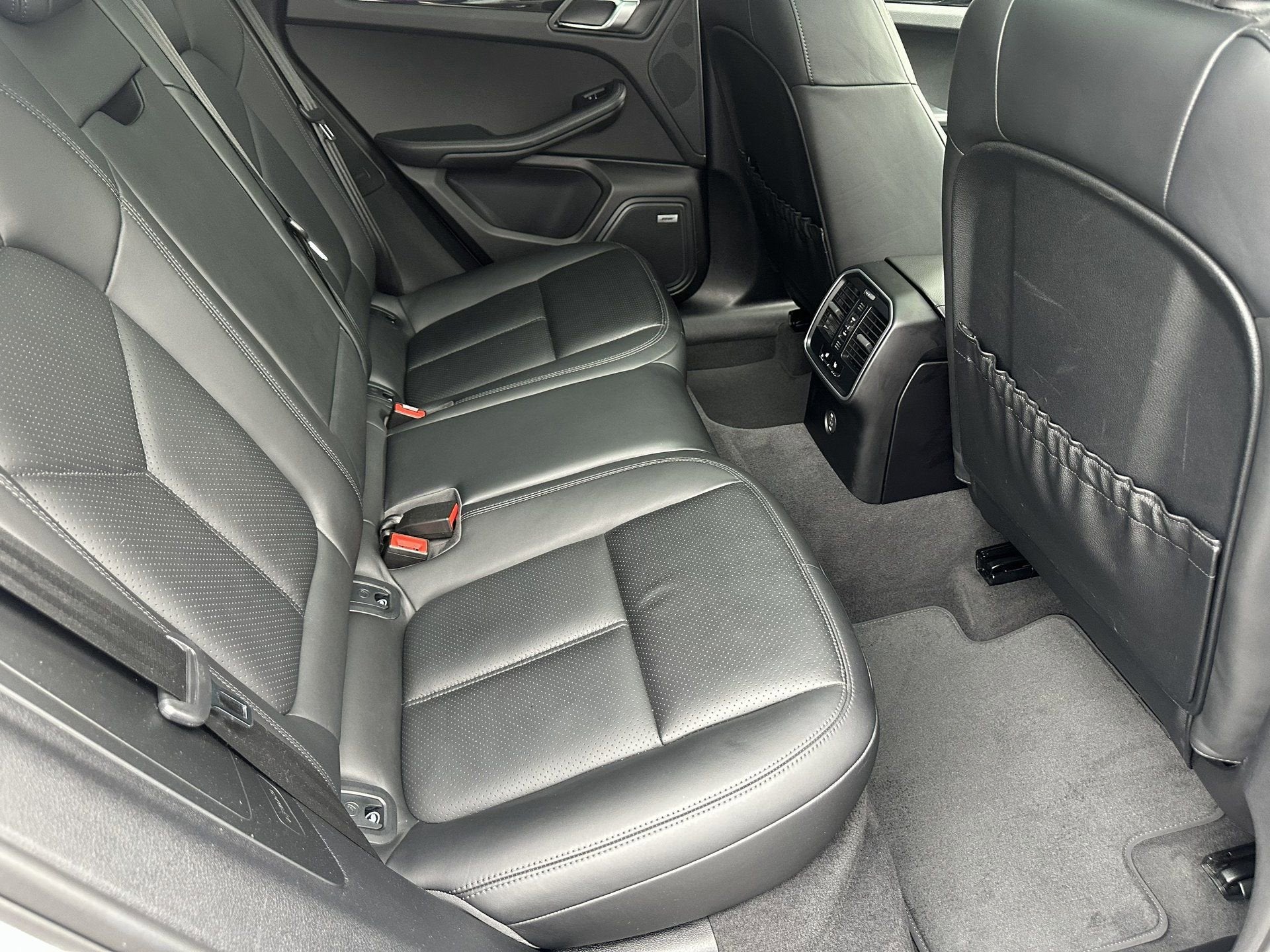 2019 Porsche Macan S