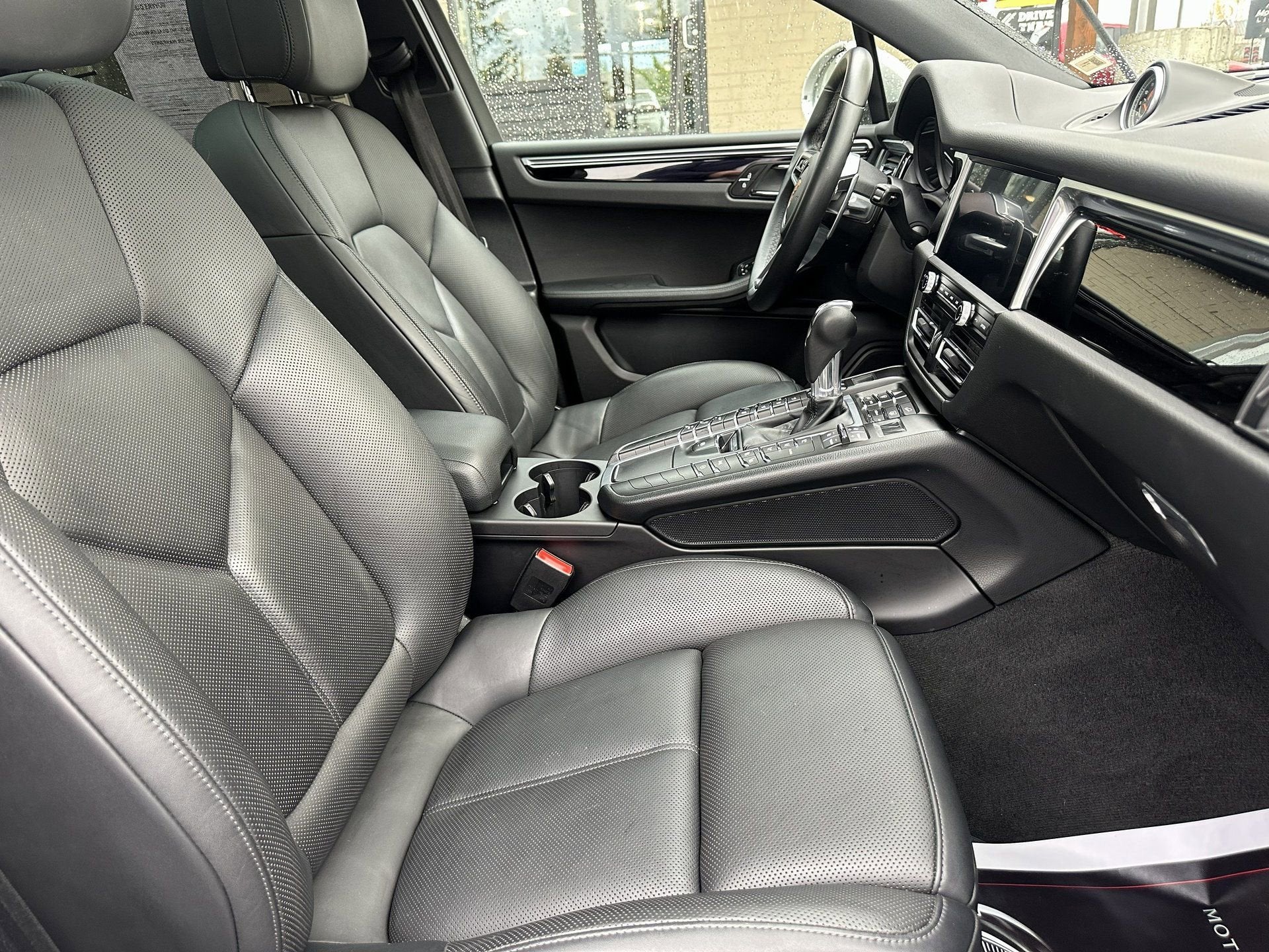 2019 Porsche Macan S