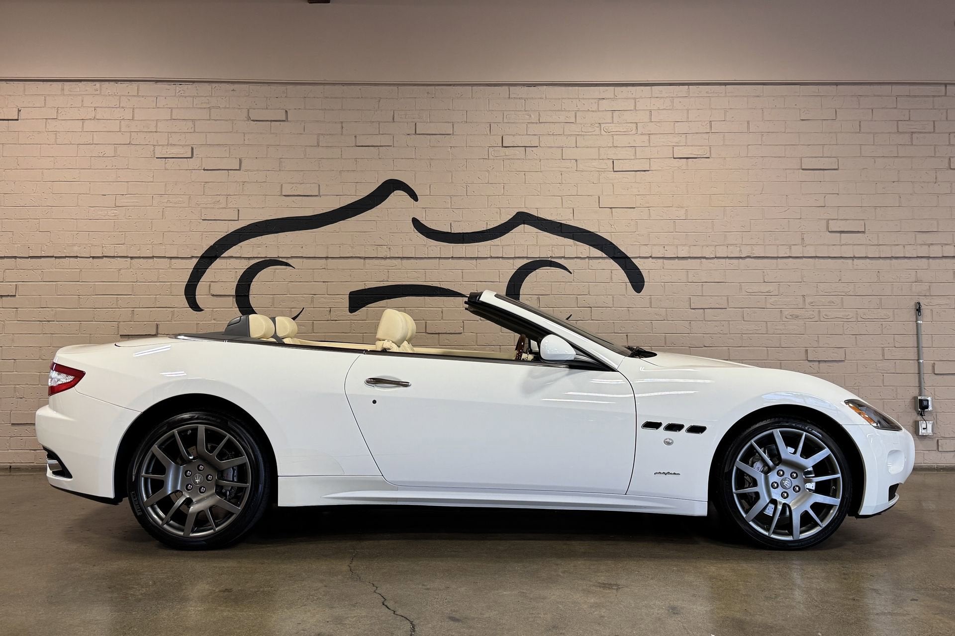 2011 Maserati GranTurismo 2dr Conv GranTurismo