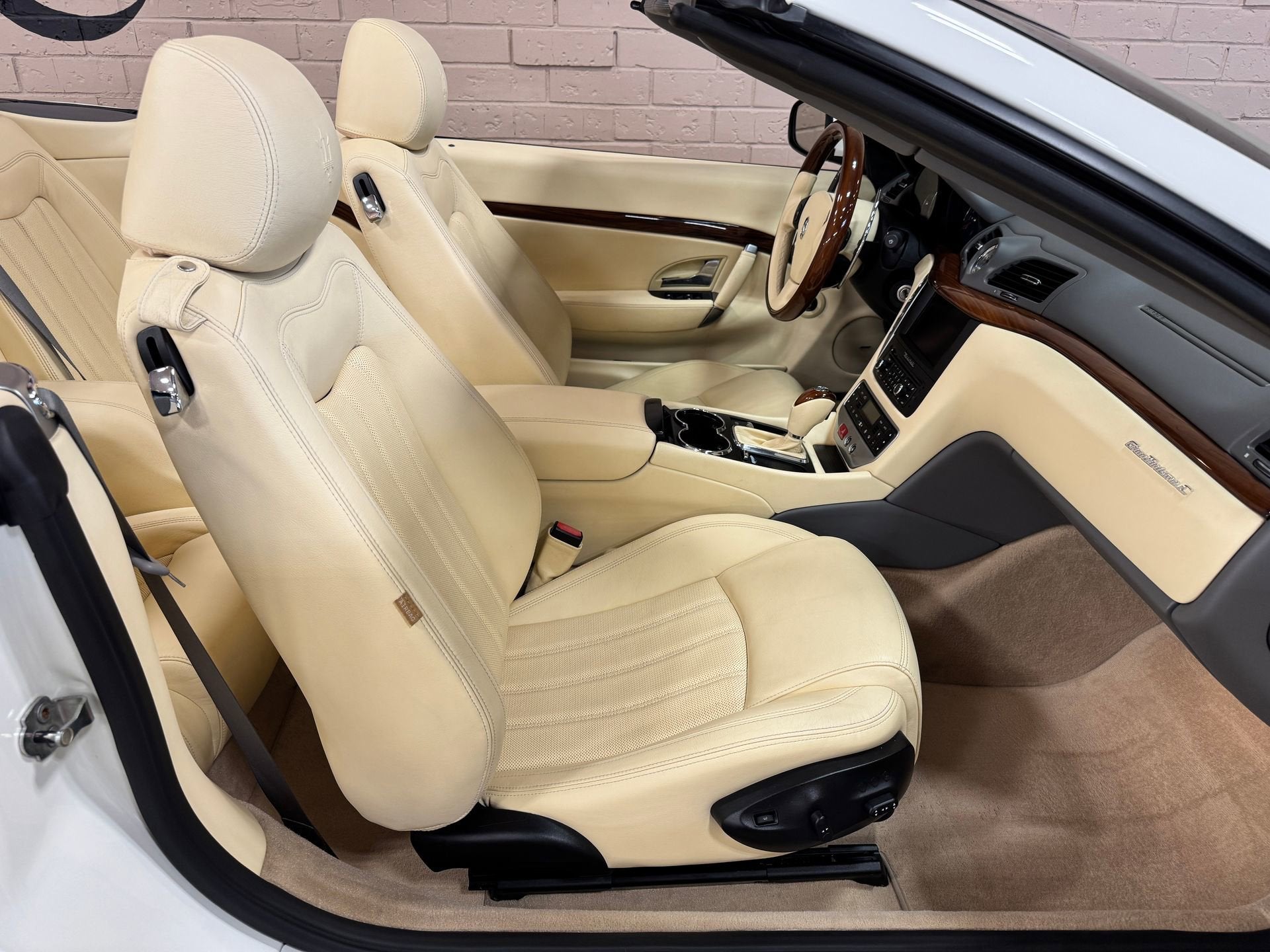 2011 Maserati GranTurismo 2dr Conv GranTurismo