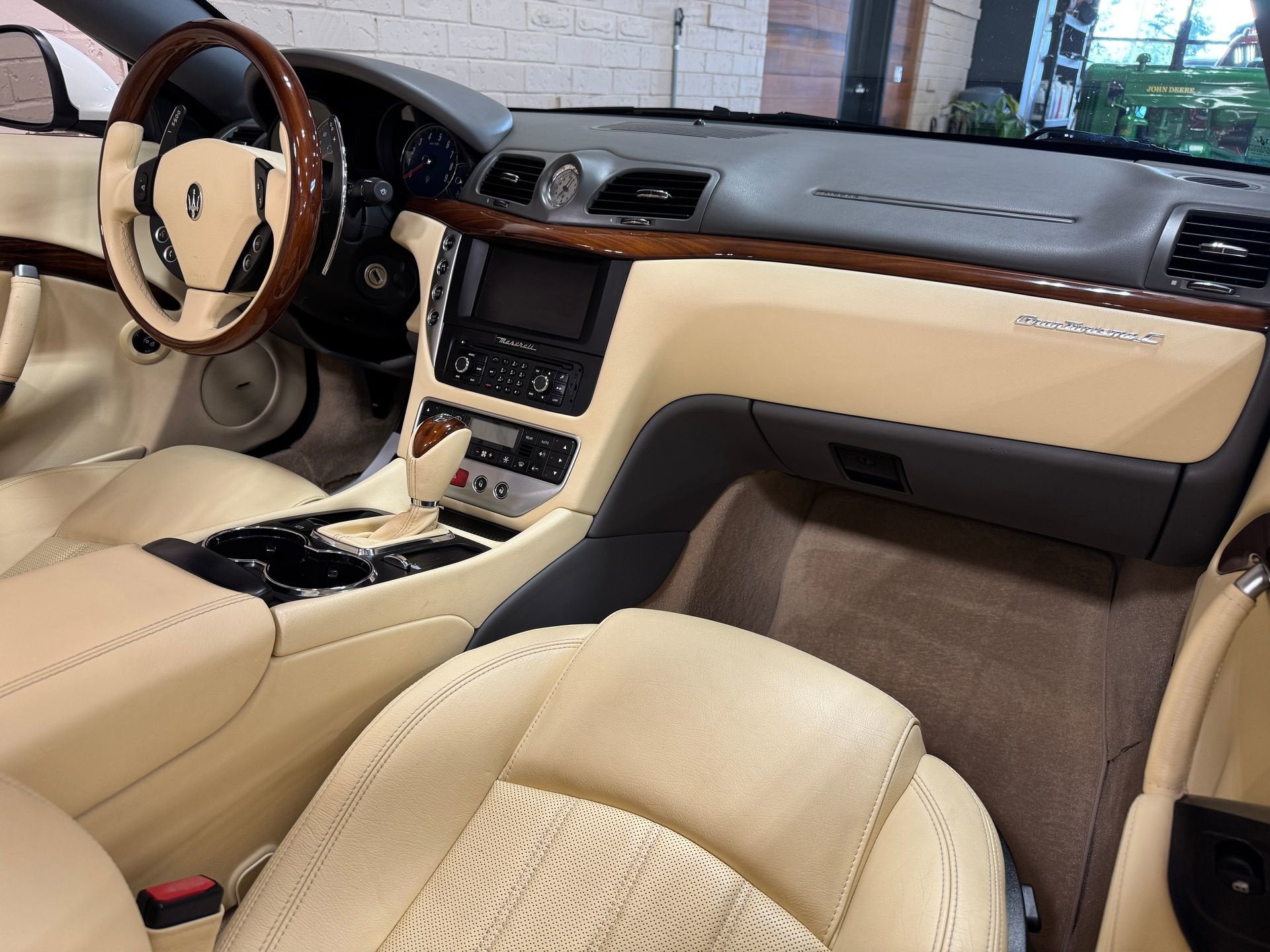 2011 Maserati GranTurismo 2dr Conv GranTurismo