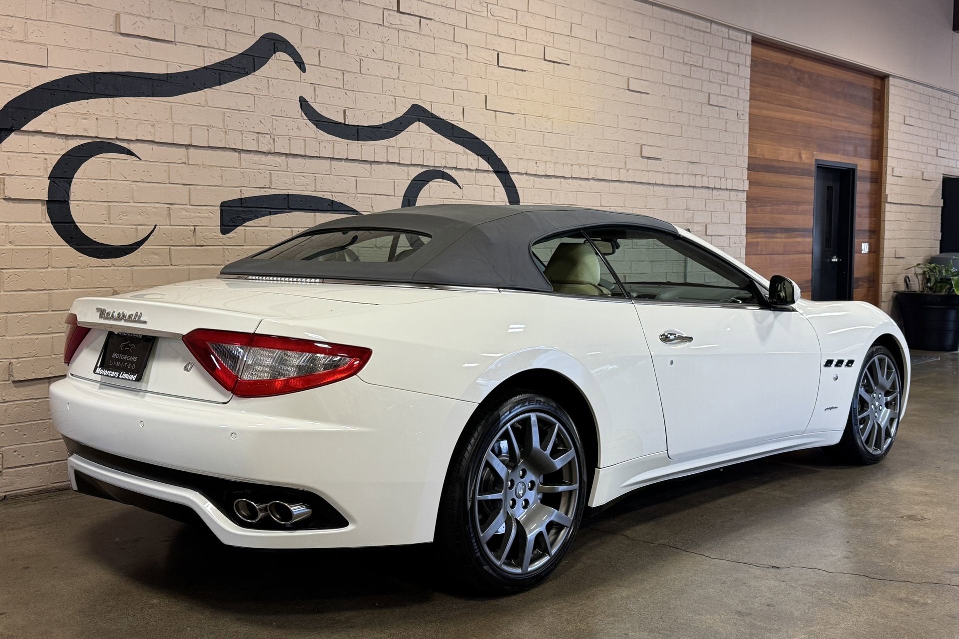 2011 Maserati GranTurismo 2dr Conv GranTurismo